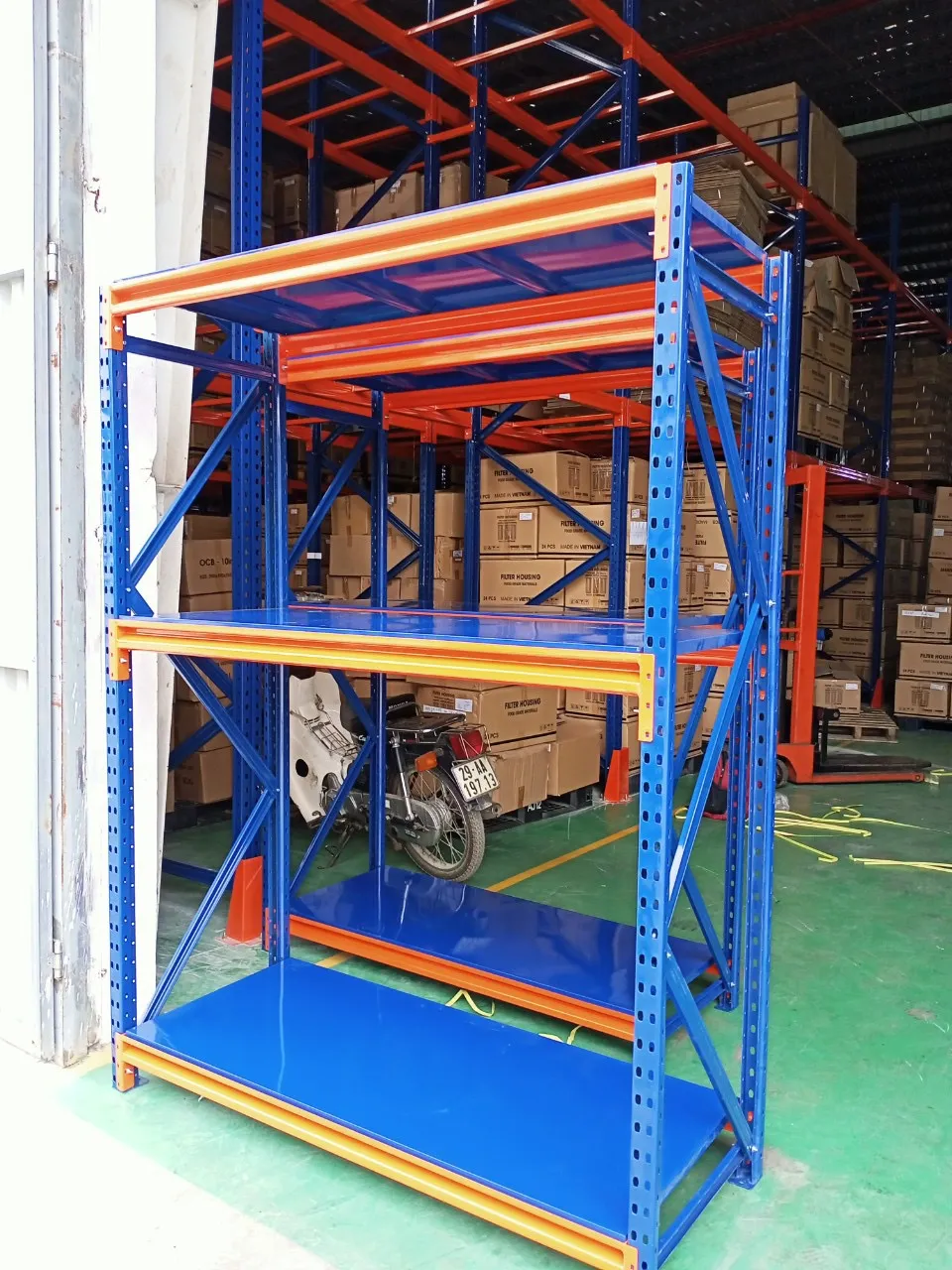 Kệ Trung Tải KT : Dài 1,5m, Rộng 0,5m, Cao 2m 3 Mặt sàn
